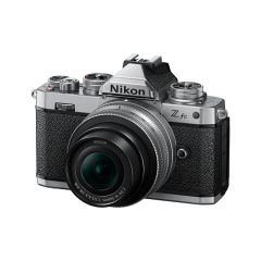 Nikon Z fc + NIKKOR Z DX 16-50mm F/3.5-6.3 VR