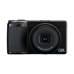 Ricoh GR IV