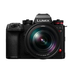 Panasonic Lumix S1RII Hus + 24-105mm F/4